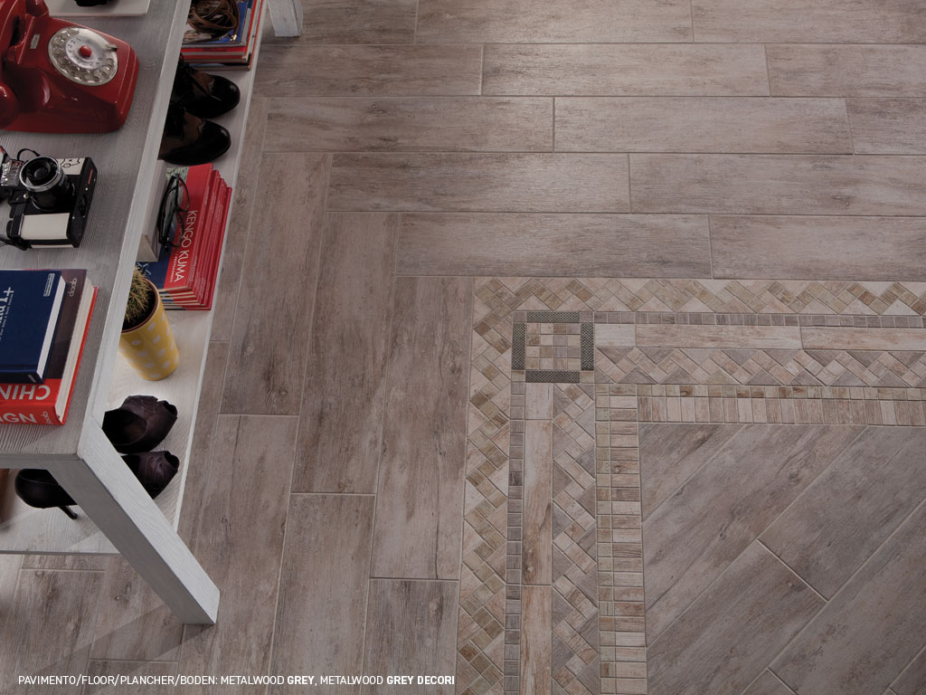 Pavimenti finto legno cangiante in gres porcellanato metalwood ...