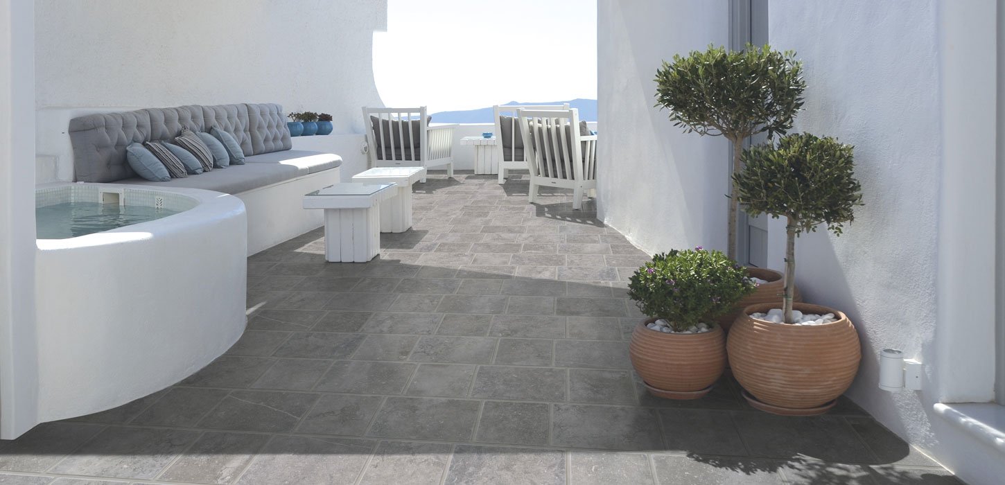 Bluestone faux stone for outdoors Ceramica Rondine
