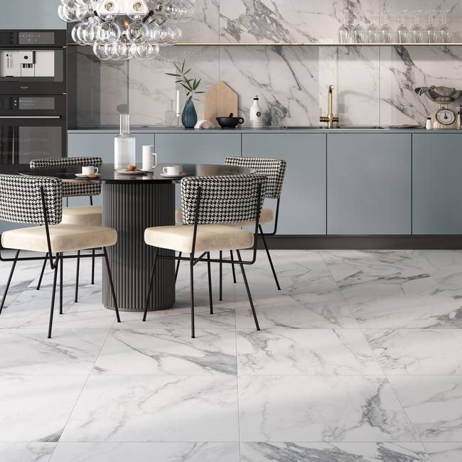 Marble-effect porcelain stoneware collection.