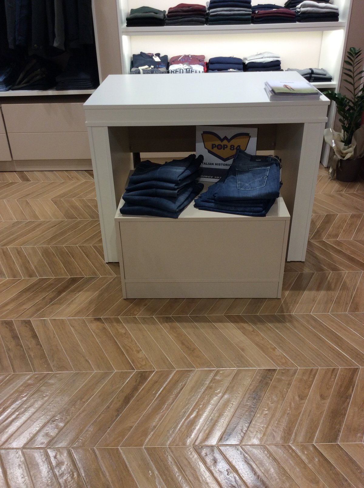 New Generation Boutique Ceramica Rondine