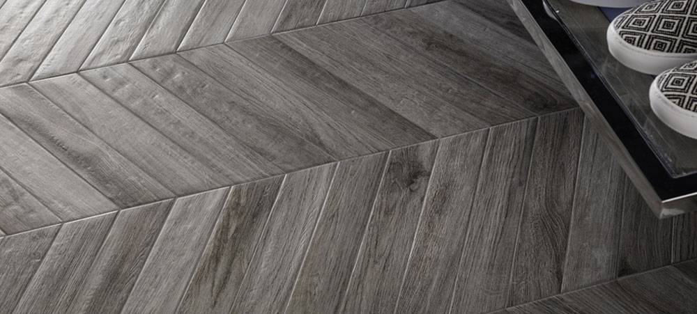 The beautifully traditional Chevron shape springs back to life thanks to Ceramica Rondine